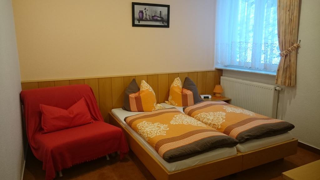 Pension Und Berggasthaus Kapellenstein Geyer Δωμάτιο φωτογραφία